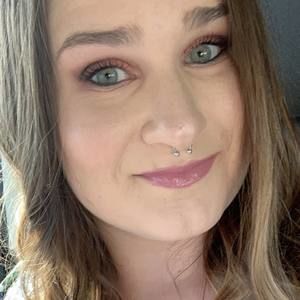 Meet your Posher, Kaitlan